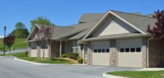 2319 Suncrest Village Ln, Johnson City TN  37615-3655 exterior