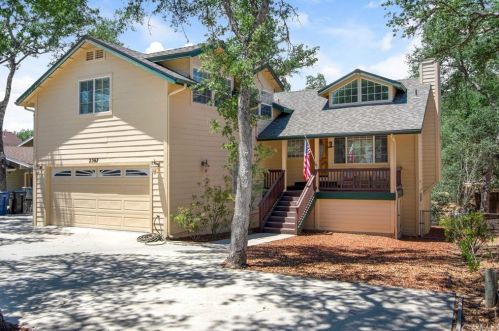 2307 Ridge Rider Rd, Lake Nacimiento CA  93426-9645 exterior