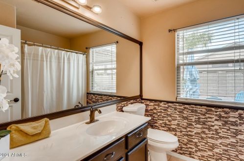 1930 Sage Brush St, Gilbert AZ  85296 exterior