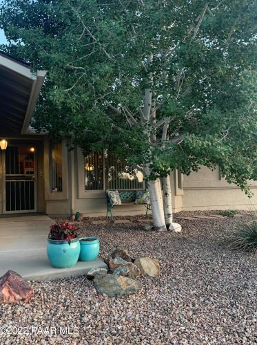 8879 Manley Dr, Prescott Valley, AZ 86314-6158