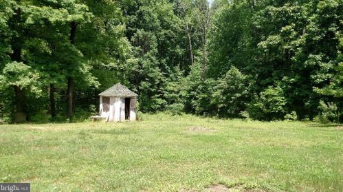 243 Stony Hill Rd, Fredericksburg VA  22406-4128 exterior