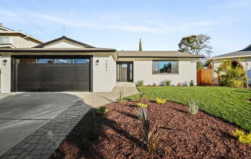 1492 Pine Grove Way, San Jose, CA 95129-4732