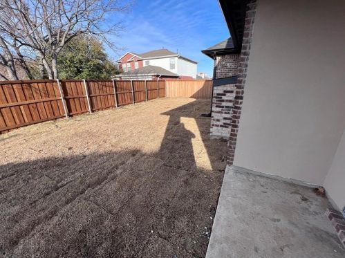 1063 Lake Trail Dr, Oak Point TX  75068-5479 exterior