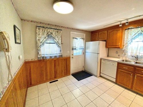 14 Macdonald Cir, Walpole, MA 02081-1736