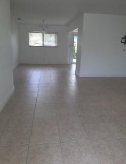 200 57th Ave, Hollywood FL  33023-1419 exterior