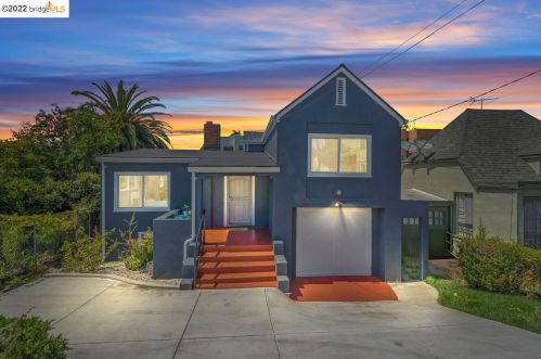 2423 9th Ave, Oakland, CA 94606-2123