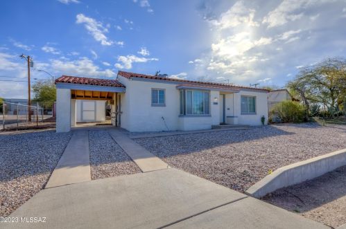 2140 Calle Chico, Tucson, AZ 85705-5715