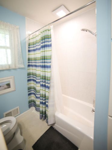 2823 103, Milwaukee WI 53214-2555 exterior