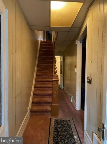 1818 22nd St, Philadelphia, PA 19145-1942