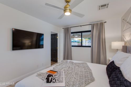 8660 Edgemont Ave, Scottsdale AZ 85257-1815 exterior