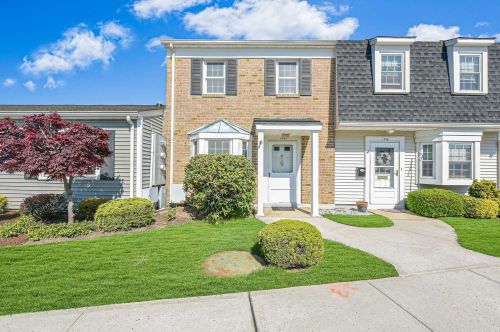 149 Harbor, Amityville, NY 11701-3859