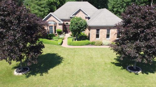 115 Leanna Ln, Valpo, IN 46385-9267