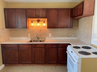 401 47th St, Saint Petersburg, FL 33711-1427