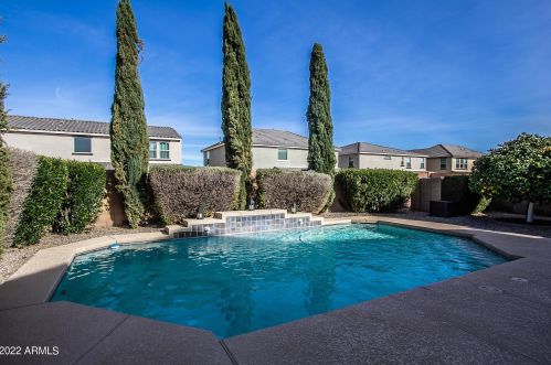 1774 Vineyard Plains Dr, Queen Creek, AZ 85142-6376