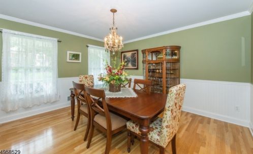 4 Roberts Rd, Dover NJ  07869-3475 exterior