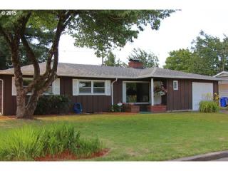 659 176th Pl, Portland, OR 97233-4635