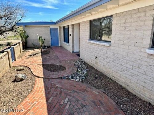 11150 Sundance Dr, Tucson, AZ 85749-8278