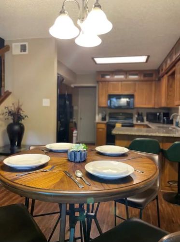 536 Essex Pl, Euless TX  76039-7862 exterior
