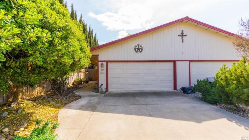 205 Cherry St, Liberty Farms, CA 95620-3809