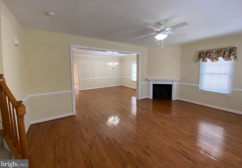 135 Church St, Woodstock VA  22664-1718 exterior