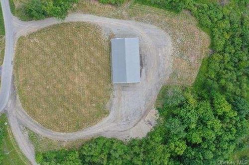 131 Idlewild Rd, Marlborough, NY 12542-5505