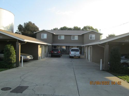 2918 Stanislaus St, Riverbank, CA 95367-2243