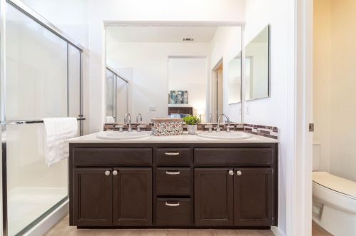 5138 Newington Ct, Pleasanton CA  94568-7845 exterior