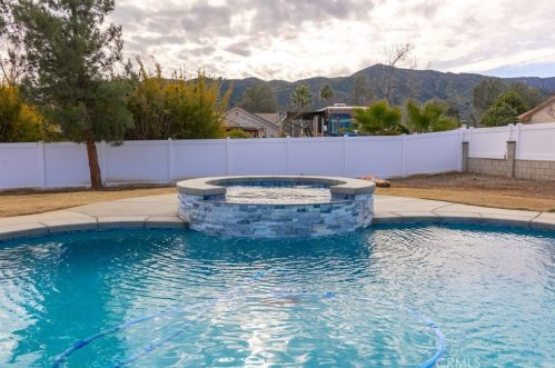 20655 Union St, Wildomar CA  92595-9256 exterior