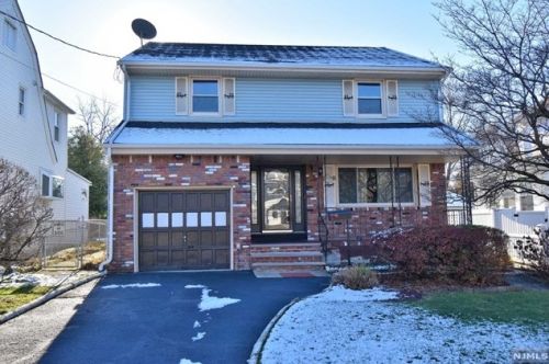 70 Central Ave, Maywood, NJ 07607-1917