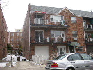 2815 Bragg St, Brooklyn, NY 11235-1101