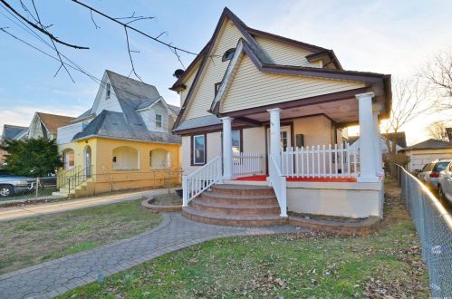 69 Florence Ave, Hempstead, NY 11550-6512