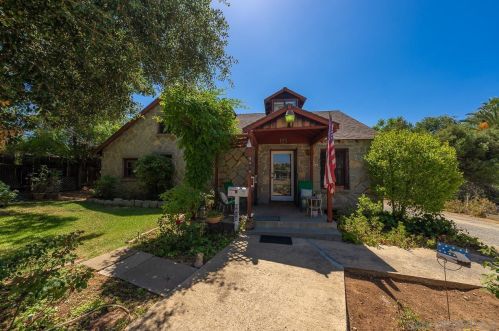 9414 Winter Gardens Blvd, Lakeside CA  92040-4541 exterior