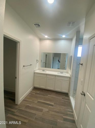 35946 Mitchell Dr, Tonopah, AZ 85354-7350