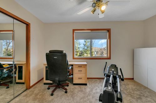 1905 Grizzly Ln, Sartell MN  56377-2070 exterior