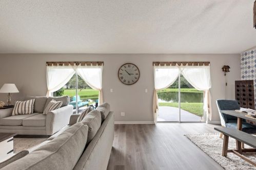 10406 Ashley Oaks Dr, Riverview FL  33578-8828 exterior