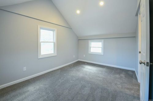 690 Northfield Rd, Litchfield, CT 06778-2601