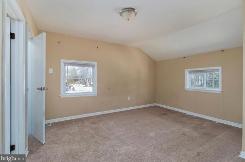 605 Washington Ave, West Deptford NJ  08096-3547 exterior