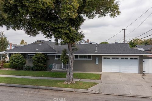 2802 Josie Ave, Long Beach CA 90815-1514 exterior