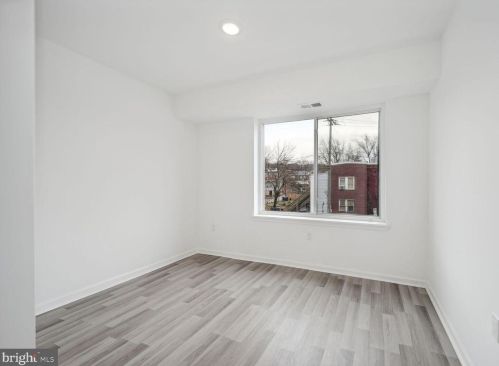 1642 16th St, Washington, DC 20020-5541