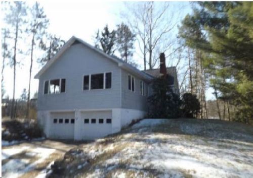 489 Creek Flats Rd, Falls, PA 18615-7728