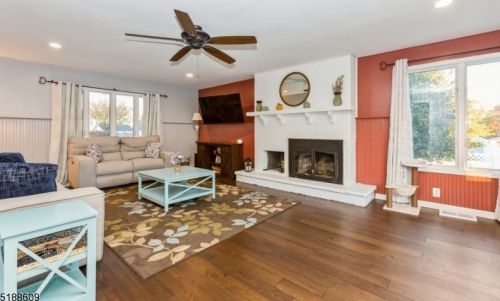 1068 Elm Ter, Rahway NJ  07065-1838 exterior