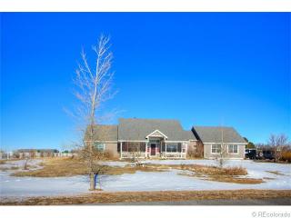 56827 41st Ave, Strasburg, CO 80136-8093
