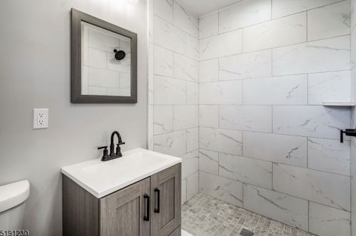 22 Ward Pl, Montclair NJ  07042-3106 exterior