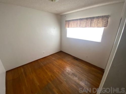 7608 El Paso St, La Mesa CA 91942-4304 exterior