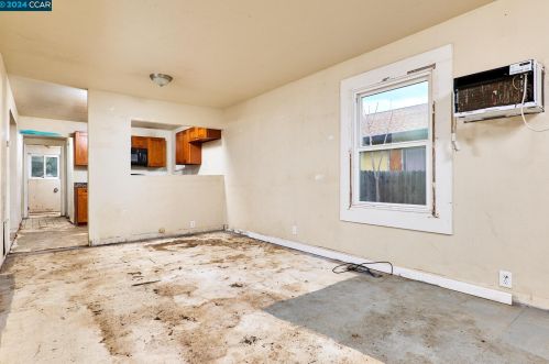 408 Home St, Oakley, CA 94561-5730