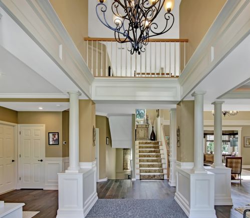 58 Beacon Hill Rd, Morganville, NJ 07751-4203