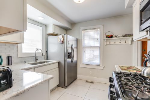 5628 38 Ave, Kenosha WI 53144-2725 exterior