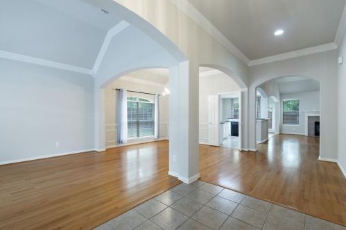 2509 Stillwater Ct, Lewisville TX  75022-8039 exterior