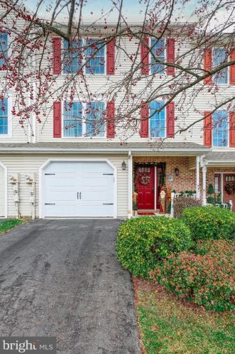 3 Keefer Way, Navy Sup Dpt, PA 17055-9214