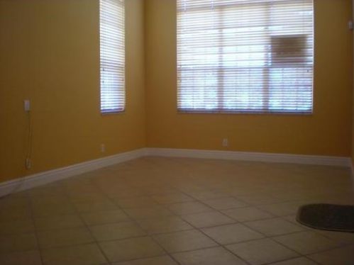 616 25th Ave, Boynton Beach FL  33426-8793 exterior